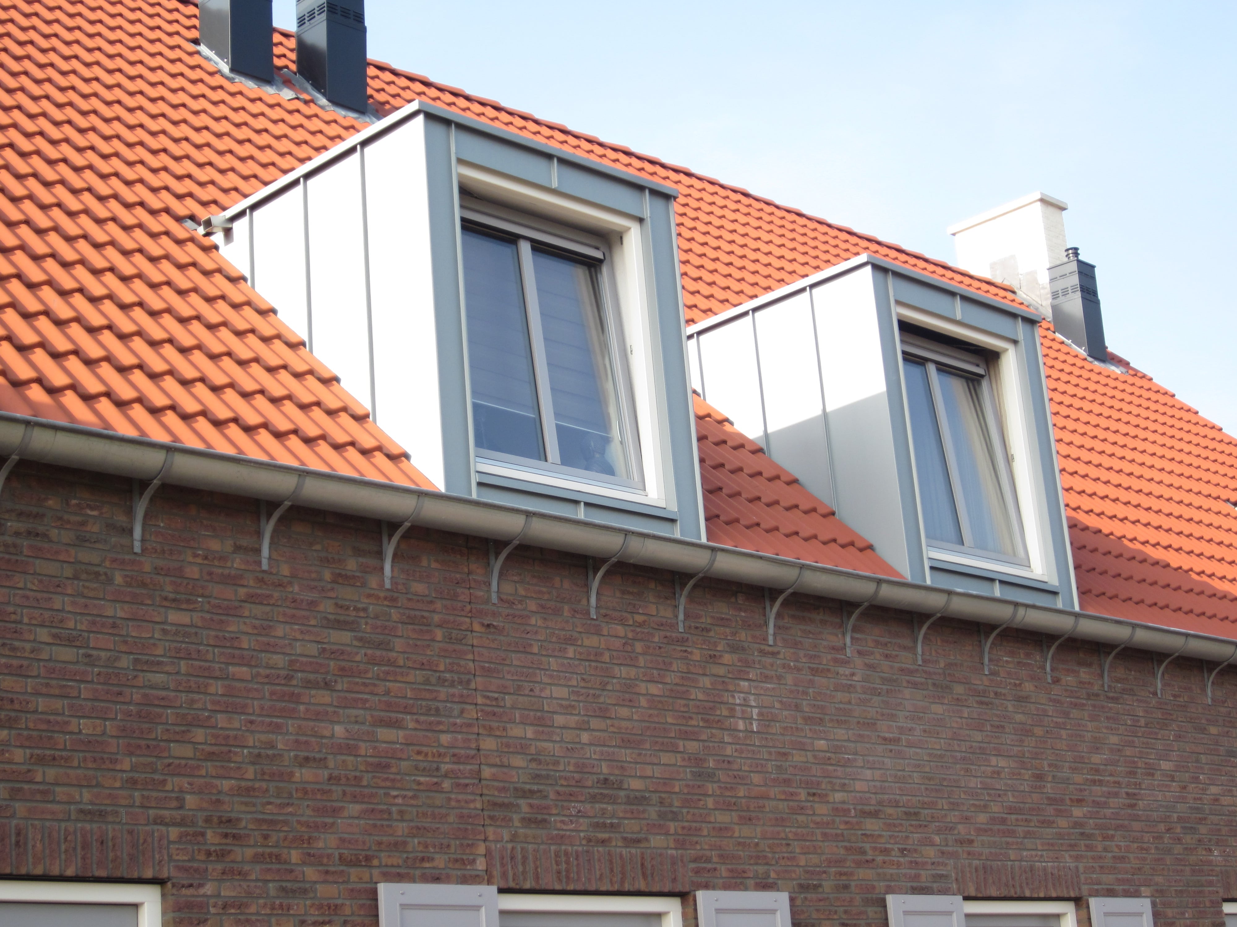 zinken-dakkapel-voordelig-maatwerk-zinkbouwmarkt-nl