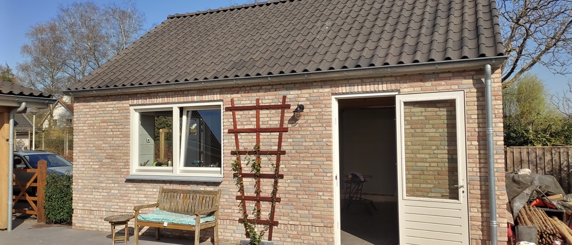 Zinken dakgoot zelf vervangen